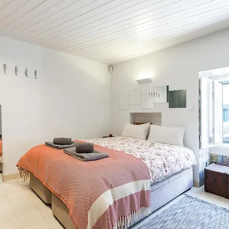 Principe Real Swoonworthy, Pristine, 1Br Cottage-2
